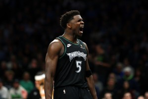 开云体育娱乐网址-爱德华兹30+6+6麦科勒姆空砍38分 森林狼大胜老鹰