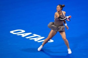 开云体育官方网站网址-郑钦文回归首秀败给劲敌 身体恐成今年最大的挑战