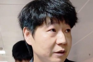 开云体育下载网址-怒了！邱彪：输得实在太丢人，有些球员今天就TM不是职业球员